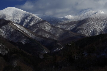乒乓球比赛过程精彩描写