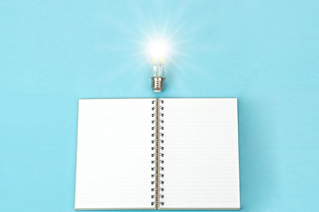 乒乓球比赛过程精彩描写